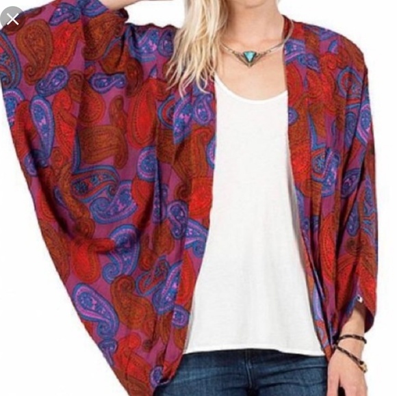 Volcom Tops - Volcom Paisley Dolman Cocoon Kimono